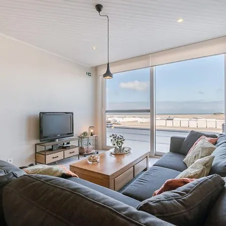 Apartment Huswell - Beachfront In Zeebrugge Brügge