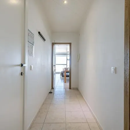 Huswell - Beachfront In Zeebrugge Apartment